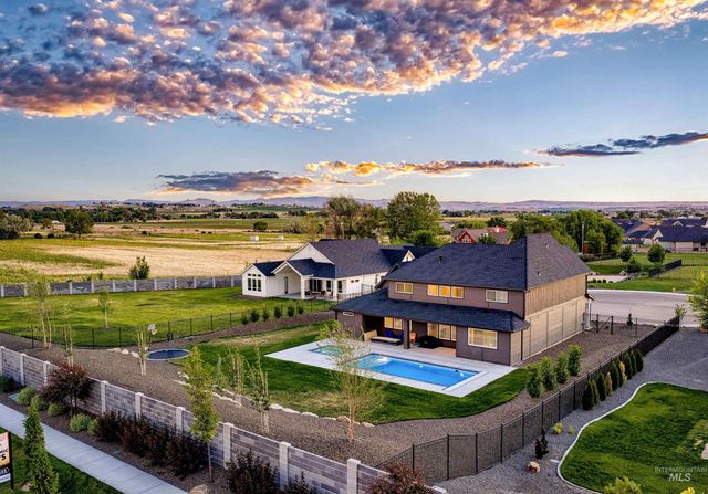 9600 S Prairie Falcon Ave, Nampa, ID 83686