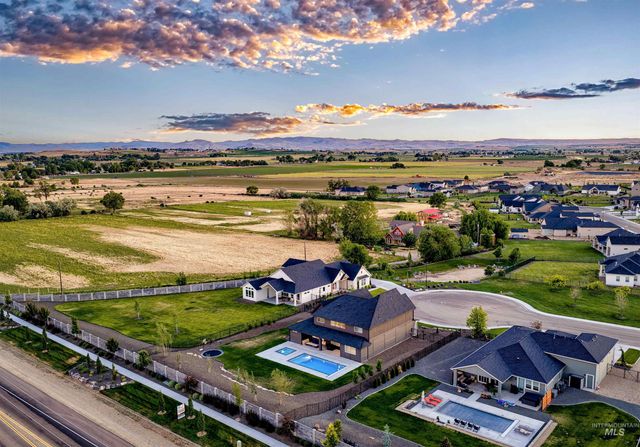 9600 S Prairie Falcon Ave, Nampa, ID 83686