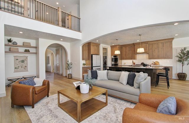 9600 S Prairie Falcon Ave, Nampa, ID 83686