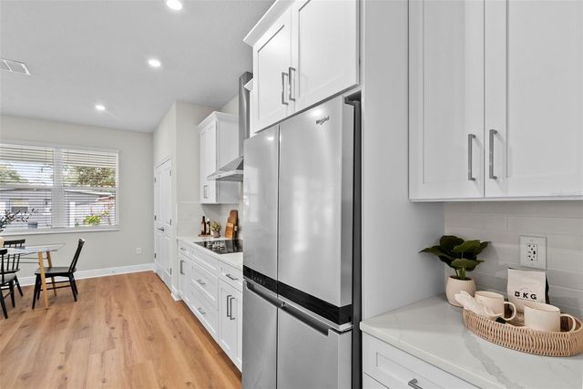 6244 29TH STREET N, St Petersburg, FL 33702