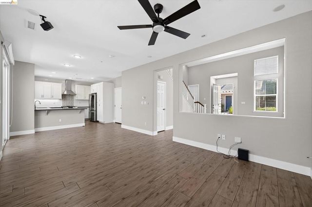463 Blue Flax Ct, Brentwood, CA 94513