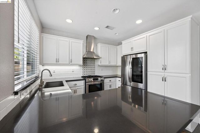 463 Blue Flax Ct, Brentwood, CA 94513