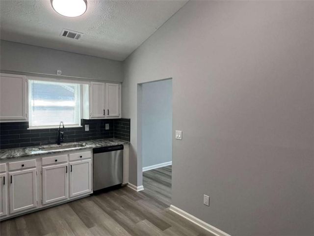 8869 Habersham Drive, Jonesboro, GA 30238