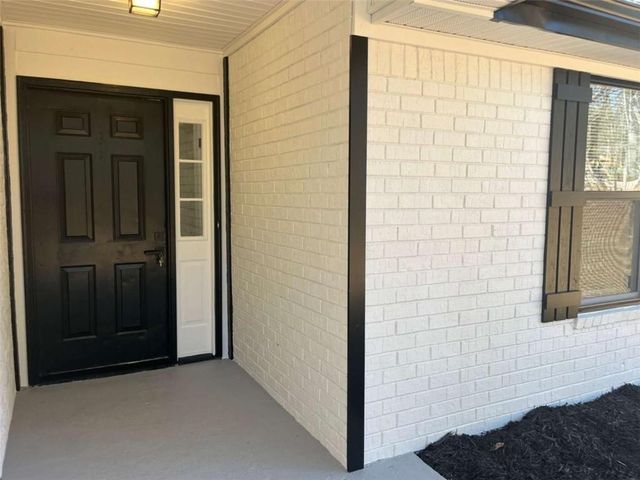 8869 Habersham Drive, Jonesboro, GA 30238