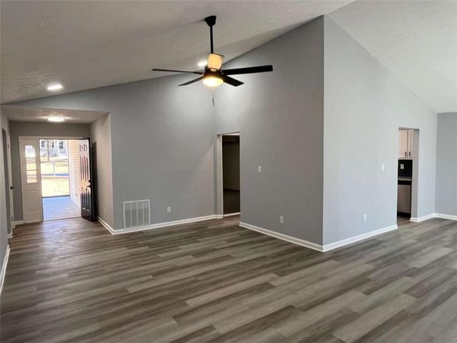 8869 Habersham Drive, Jonesboro, GA 30238