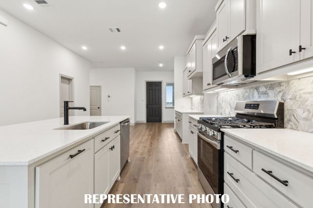 3542 Pierce Lane, Grand Prairie, TX 75052