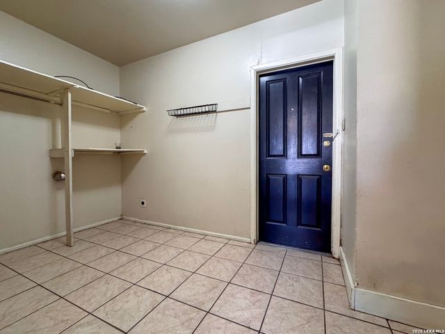 215 Oak Park, Boerne, TX 78006