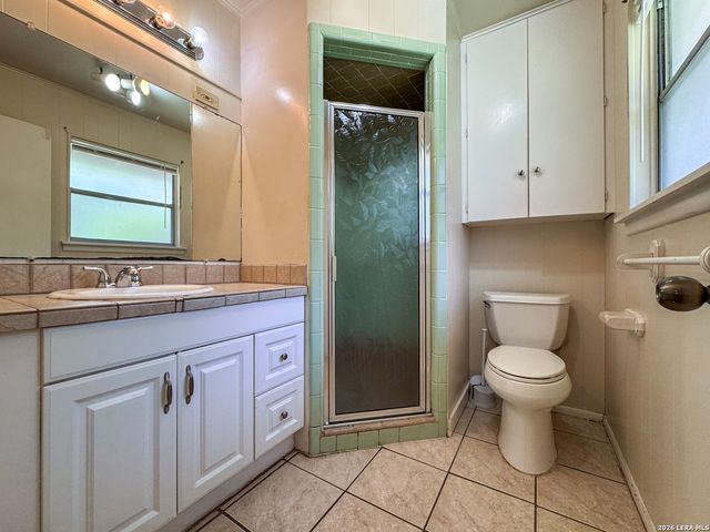 215 Oak Park, Boerne, TX 78006