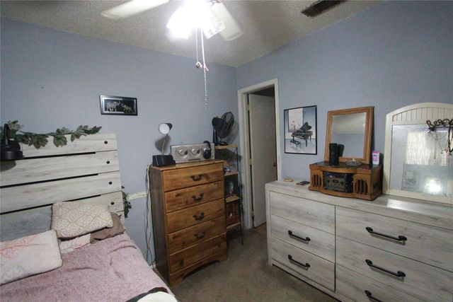 102 Remington Circle, Gun Barrel City, TX 75156