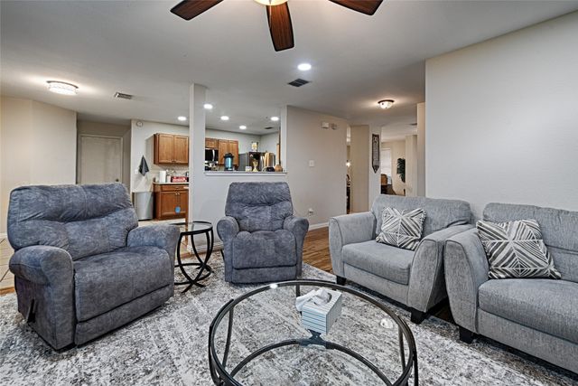 1622 Pheasant Creek Drive, Wylie, TX 75098