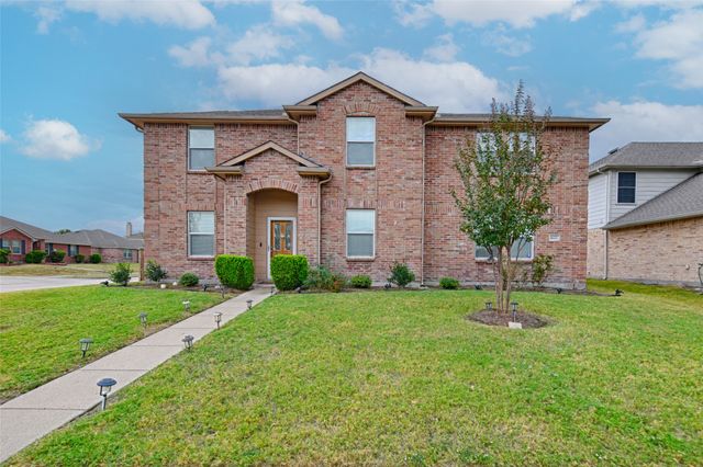 1622 Pheasant Creek Drive, Wylie, TX 75098