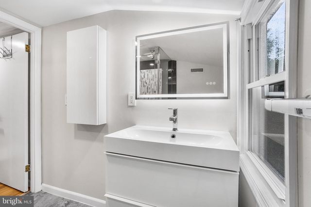 2018 RANCOCAS RD, Burlington, NJ 08016