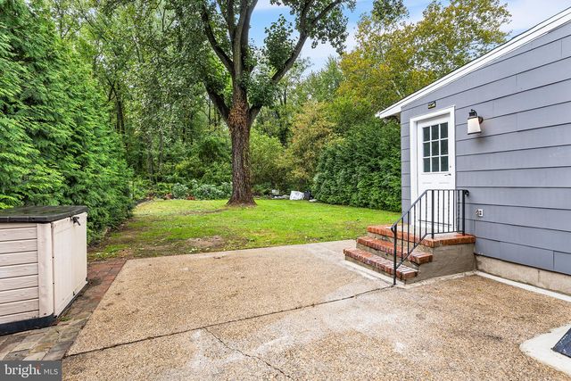 2018 RANCOCAS RD, Burlington, NJ 08016
