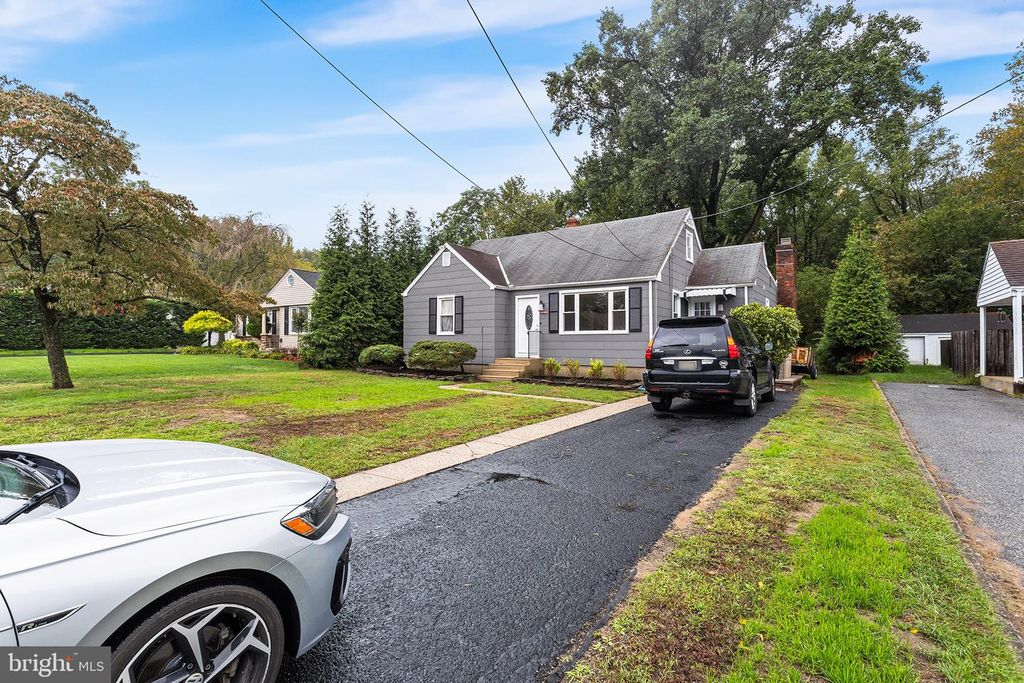 2018 RANCOCAS RD, Burlington, NJ 08016 — photo 3