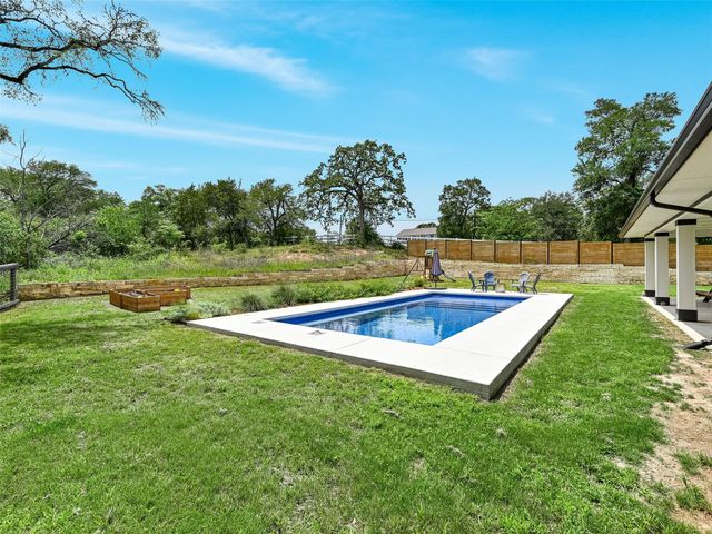 427 State Highway 304, Bastrop, TX 78602