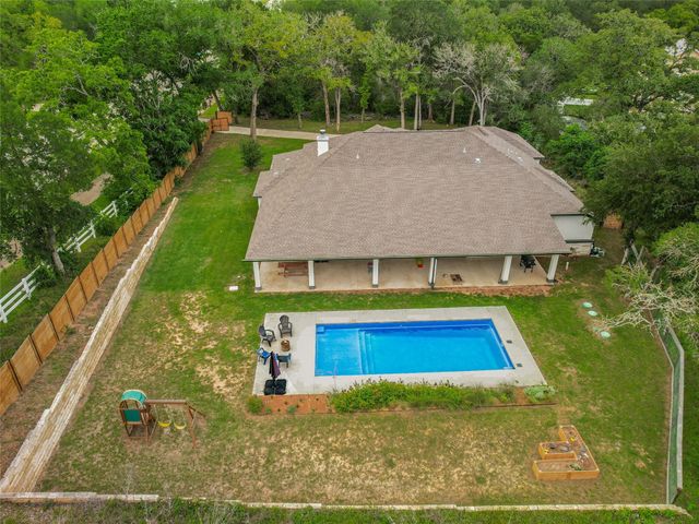 427 State Highway 304, Bastrop, TX 78602