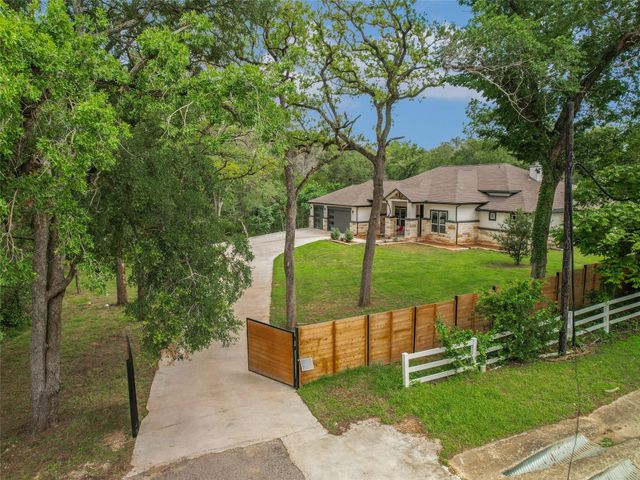 427 State Highway 304, Bastrop, TX 78602