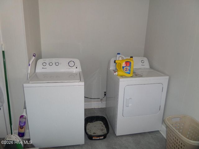 701 Hardee Road, Kinston, NC 28504