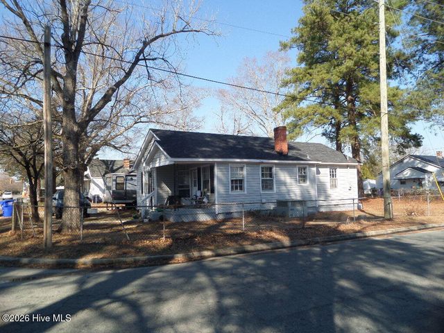 701 Hardee Road, Kinston, NC 28504