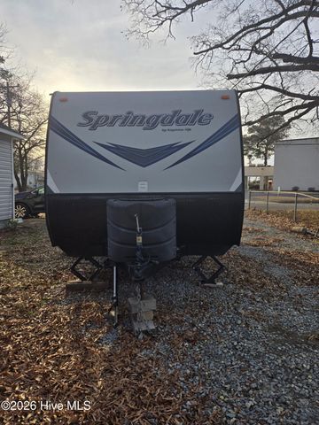 701 Hardee Road, Kinston, NC 28504