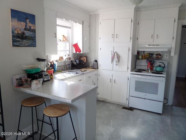 701 Hardee Road, Kinston, NC 28504