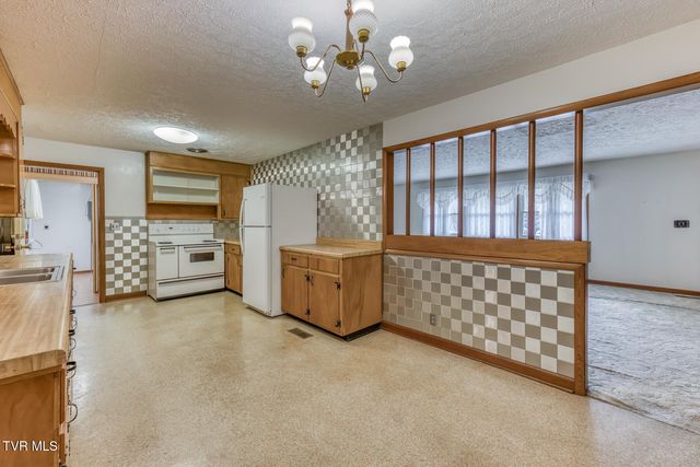 428 Allen Drive, Kingsport, TN 37660