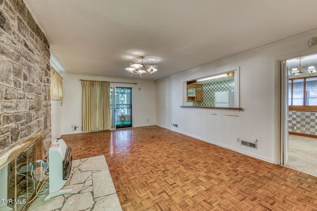 428 Allen Drive, Kingsport, TN 37660