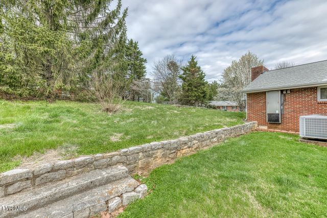 428 Allen Drive, Kingsport, TN 37660