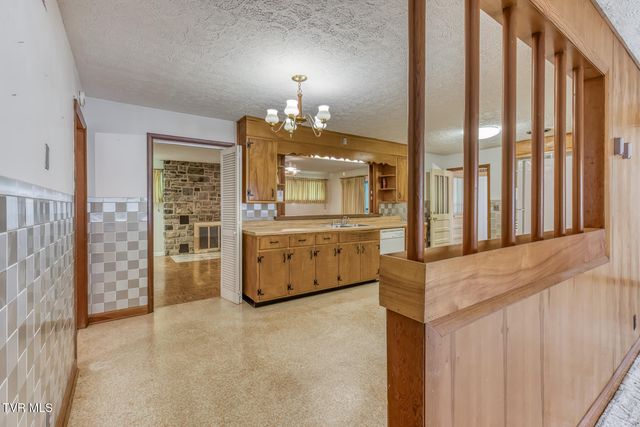 428 Allen Drive, Kingsport, TN 37660