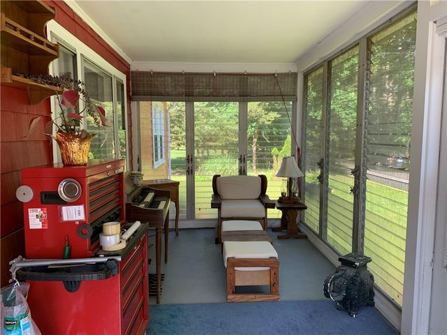 28 Old Reservoir Road, Cumberland, RI 02884