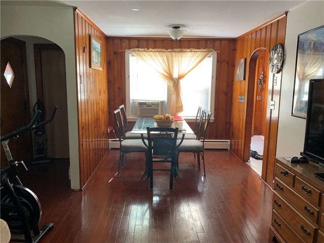 28 Old Reservoir Road, Cumberland, RI 02884