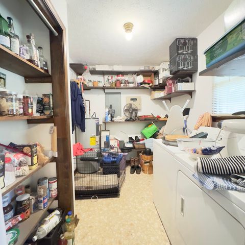 875 McNeil-Corn Creek Road, Rockholds, KY 40759