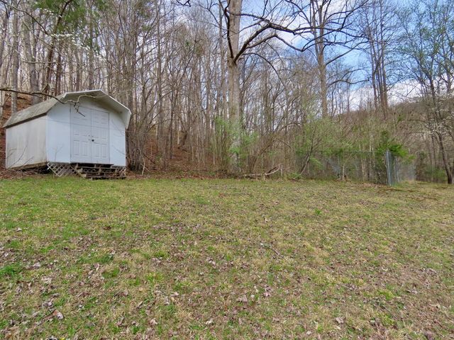 875 McNeil-Corn Creek Road, Rockholds, KY 40759