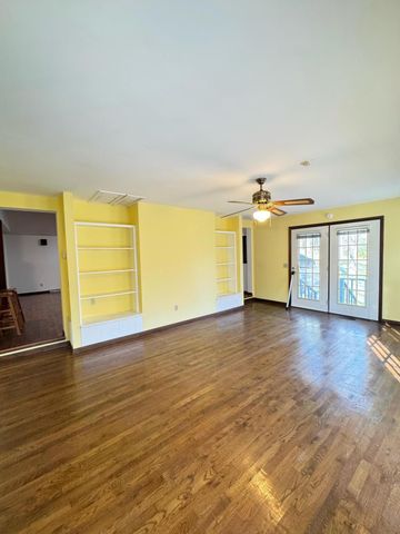 875 McNeil-Corn Creek Road, Rockholds, KY 40759