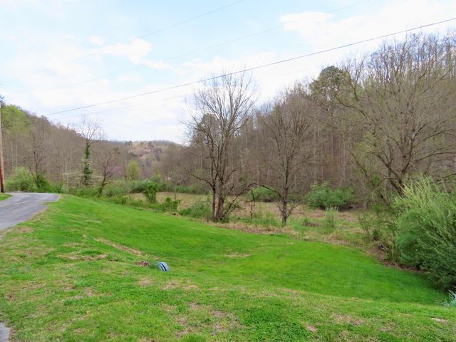 875 McNeil-Corn Creek Road, Rockholds, KY 40759