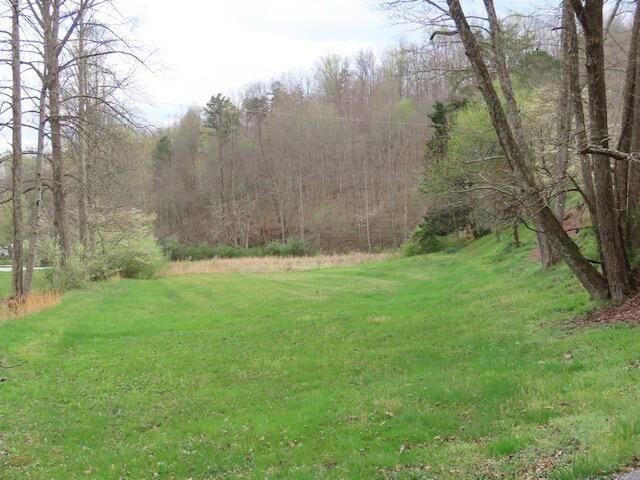 875 McNeil-Corn Creek Road, Rockholds, KY 40759