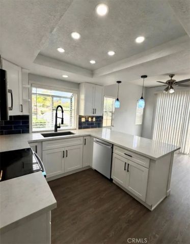 2481 Paseo Circulo, Tustin, CA 92782