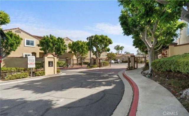 2481 Paseo Circulo, Tustin, CA 92782