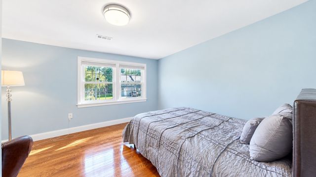 9 Fells Circle, Wellesley, MA 02482