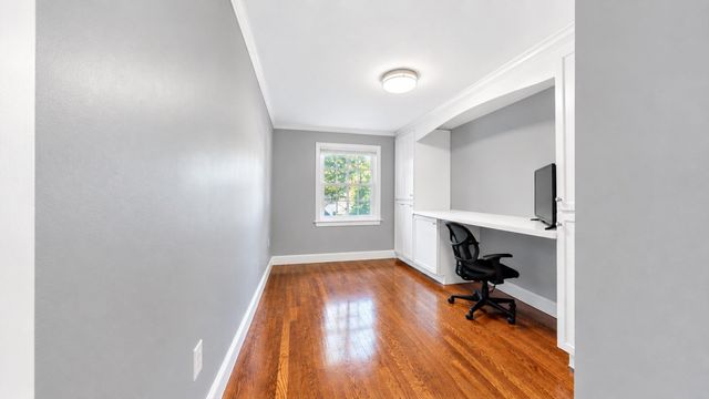 9 Fells Circle, Wellesley, MA 02482