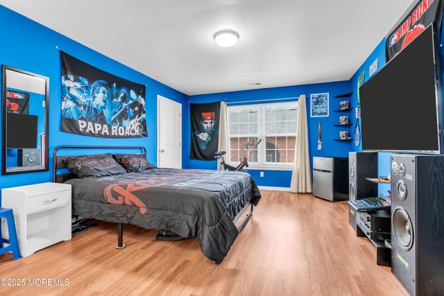 507 Harding Road 5, Freehold, NJ 07728