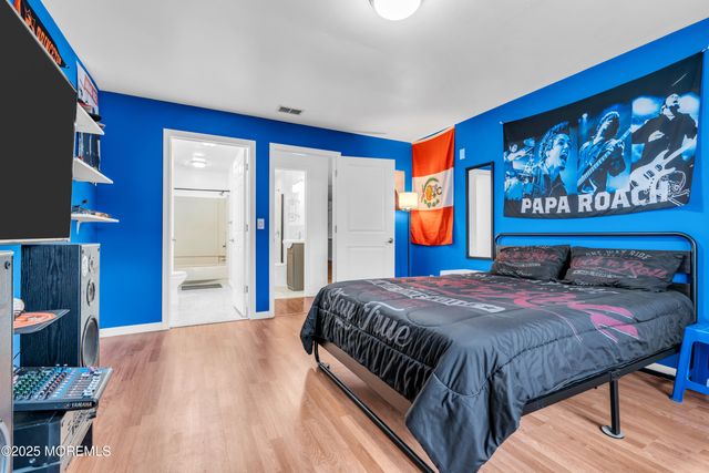 507 Harding Road 5, Freehold, NJ 07728