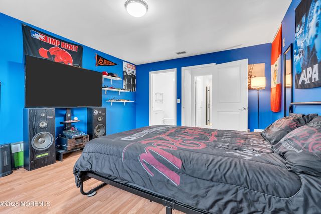 507 Harding Road 5, Freehold, NJ 07728