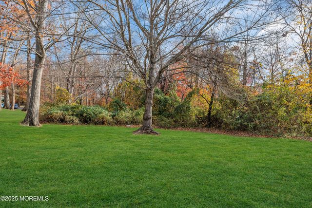 507 Harding Road 5, Freehold, NJ 07728