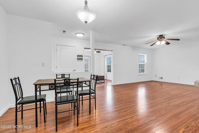 507 Harding Road 5, Freehold, NJ 07728