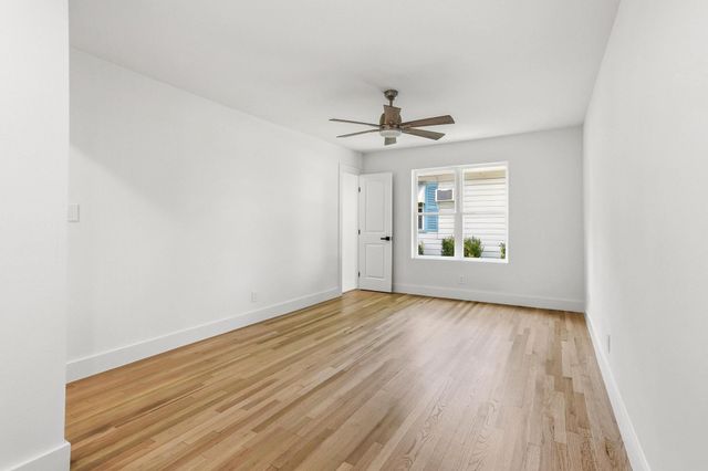 709 Lipscomb Street, Bonham, TX 75418