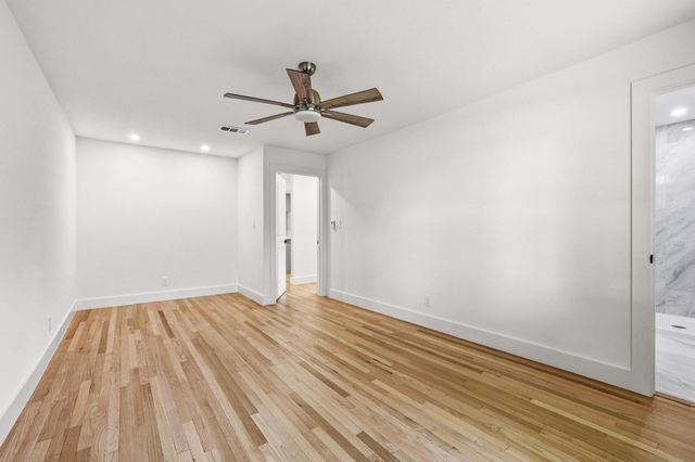 709 Lipscomb Street, Bonham, TX 75418