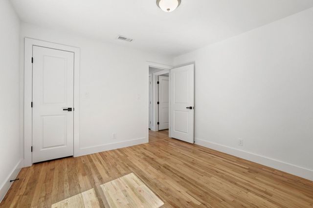 709 Lipscomb Street, Bonham, TX 75418