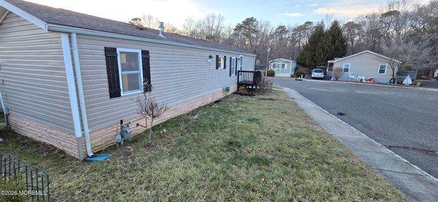 71 Seattle Slew Drive, Howell, NJ 07731