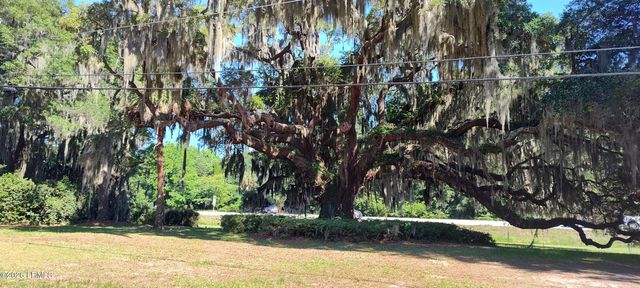 967 Sea Island Parkway, St. Helena Island, SC 29920